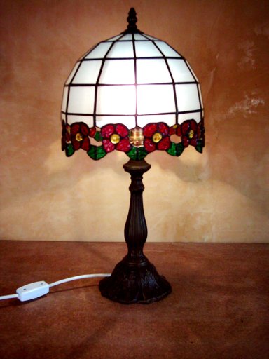 SGMISKB-100 Stained Glass Table Lamp