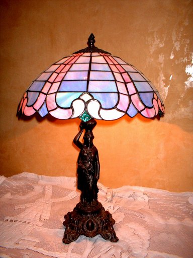 SGBARB-100 Stained Glass Table Lamp