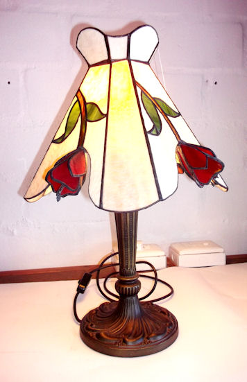 SGBFTRP-100 Stained Glass Table Lamp
